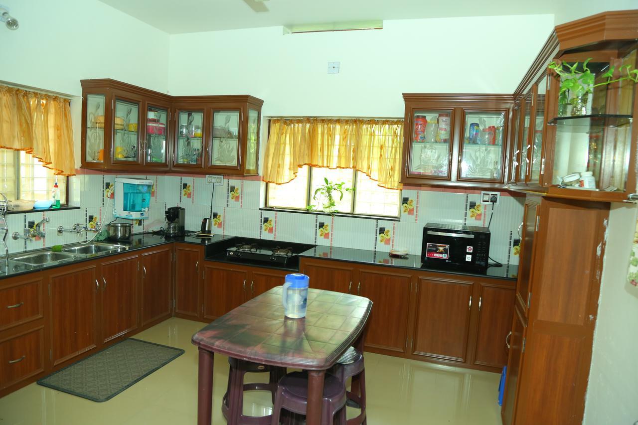 Manavalan House Bed & Breakfast Alwaye Dış mekan fotoğraf